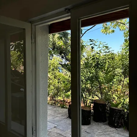 בית נופש In Touch With Nature In Bueyuekada אדאלר